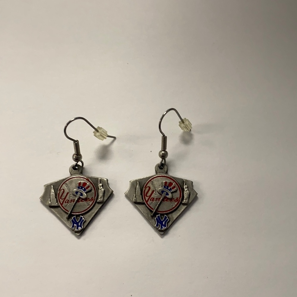 New York Yankees earrings